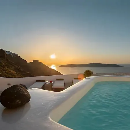 Villa Wow Wow Panoramic View Fira (Santorini)